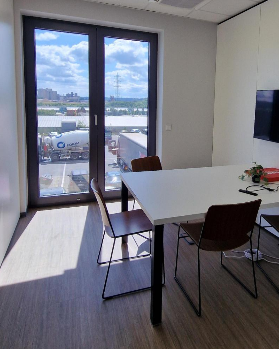 Film anti-éblouissement à La Roque-sur-Pernes — Teintée +