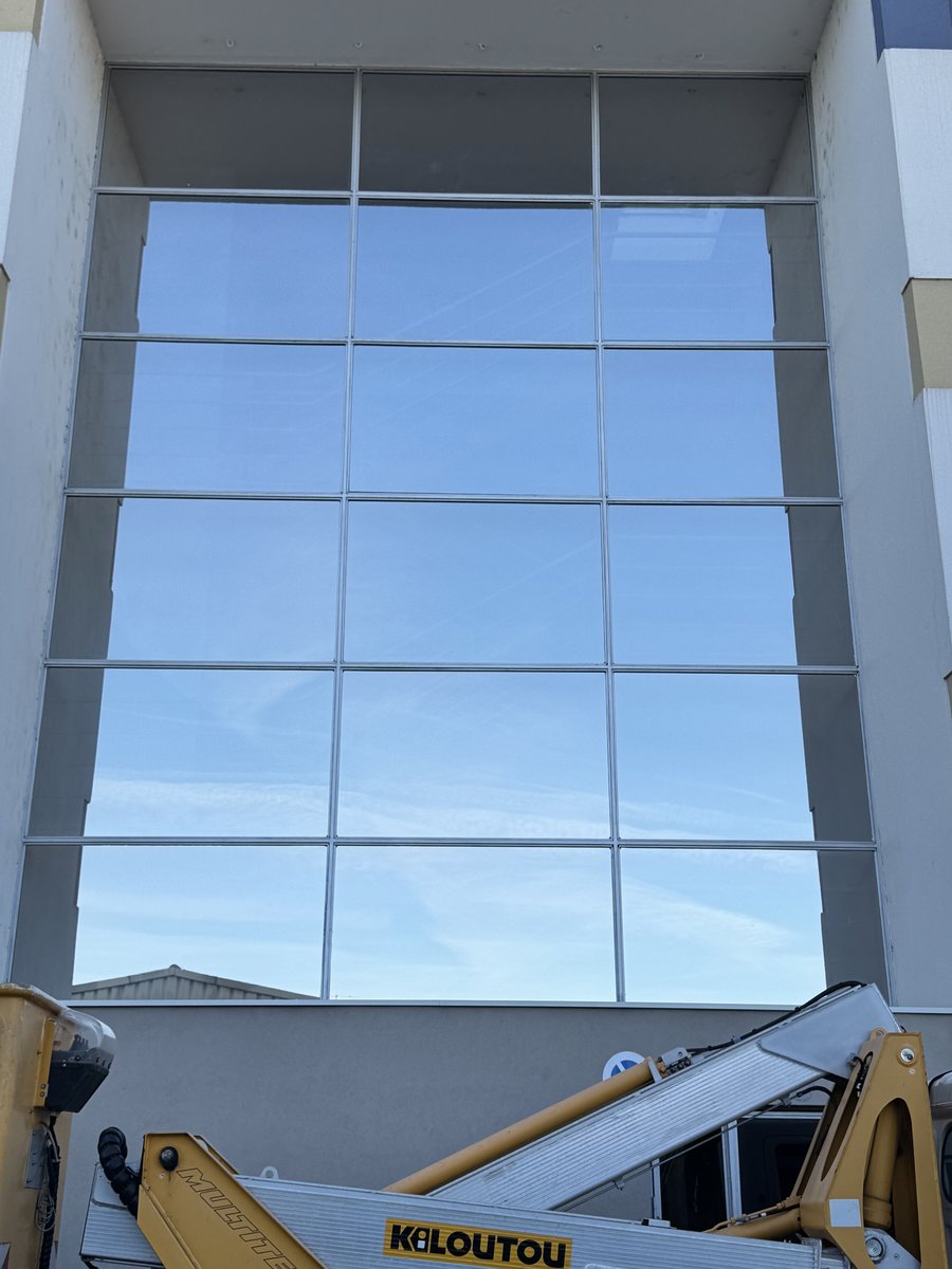 Film solaire anti-chaleur sur grande baie vitrée — Teintée + PACA