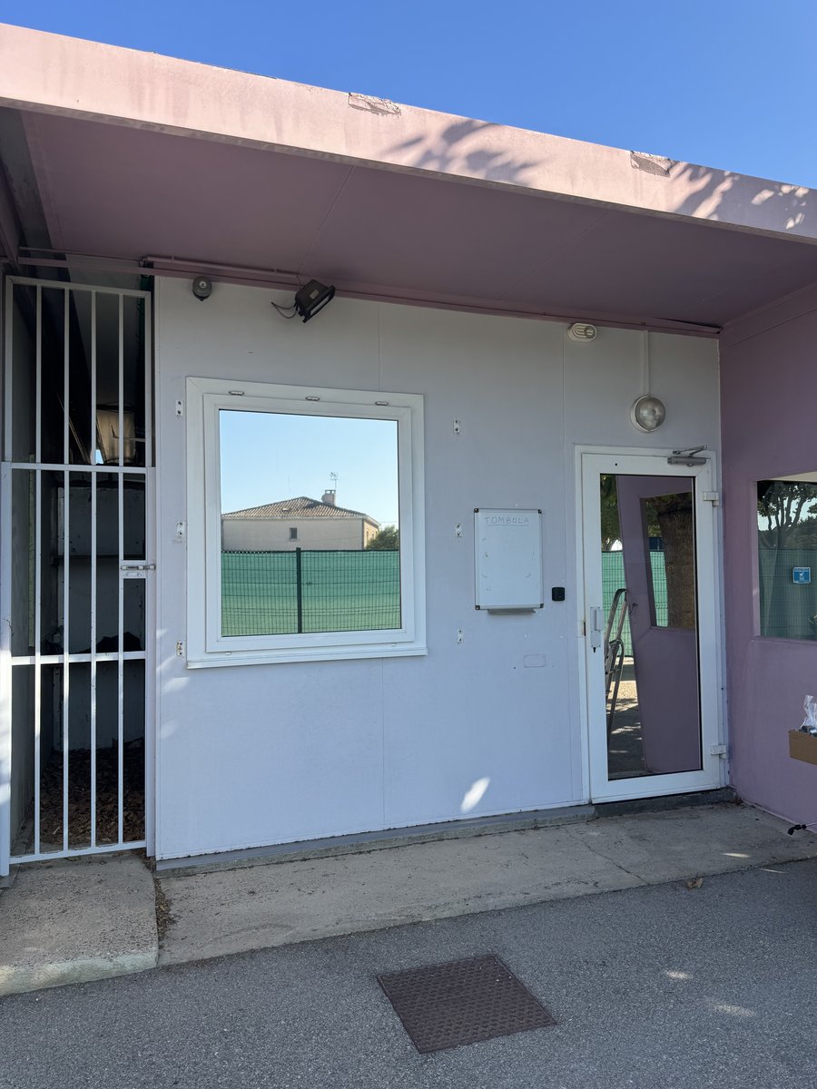 Film solaire garanti 10 ans vitrage bâtiment — Teintée + PACA