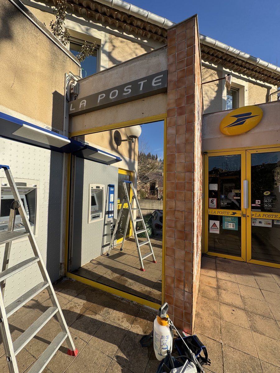 Film solaire bâtiment tertiaire PACA — Teintée +