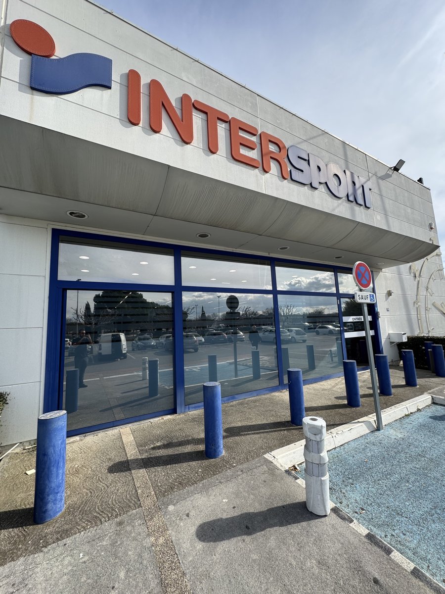 Film solaire professionnel posé sur baie vitrée — Teintée + PACA