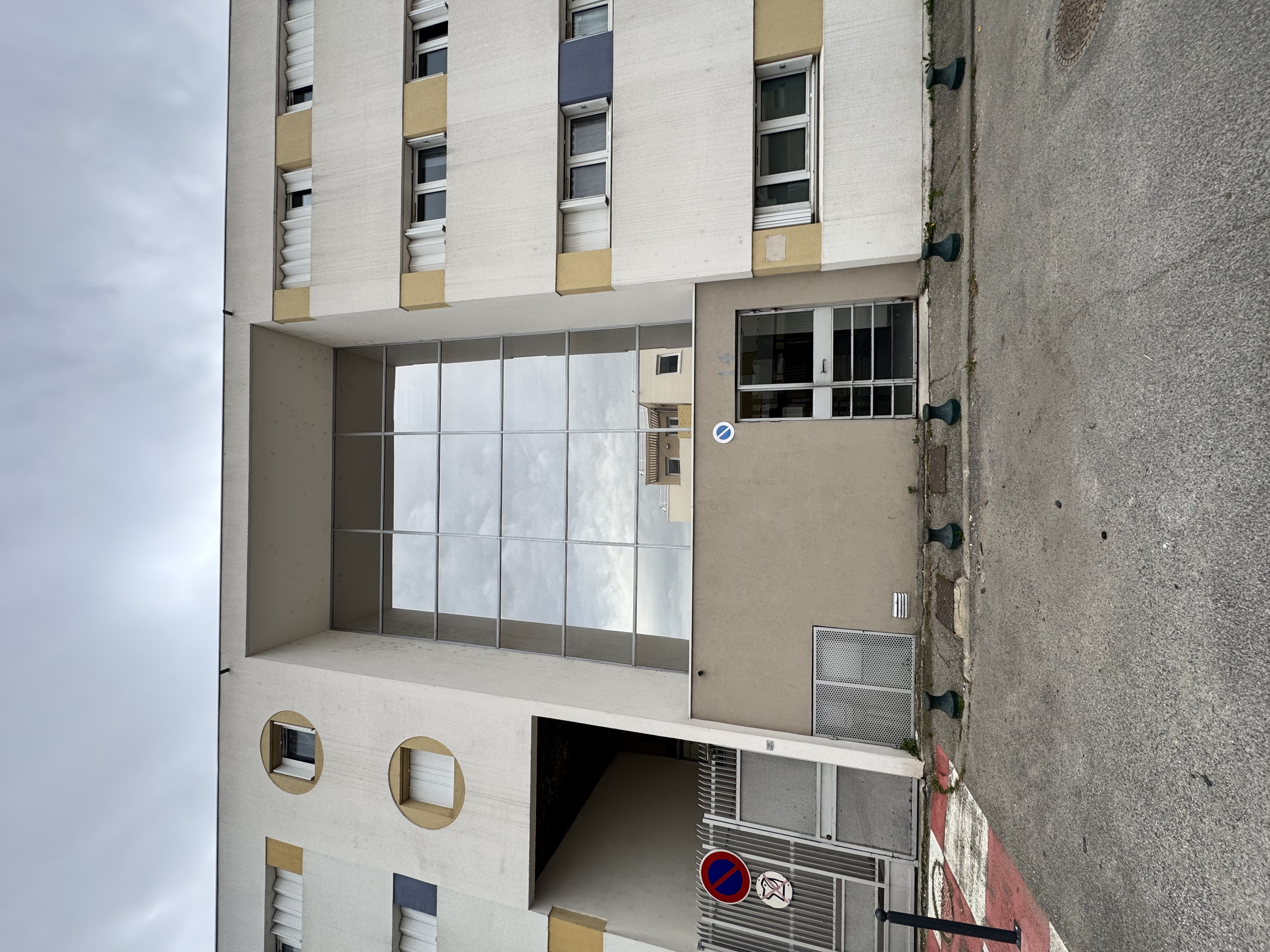 Pose film solaire à La Roque-sur-Pernes — Teintée +