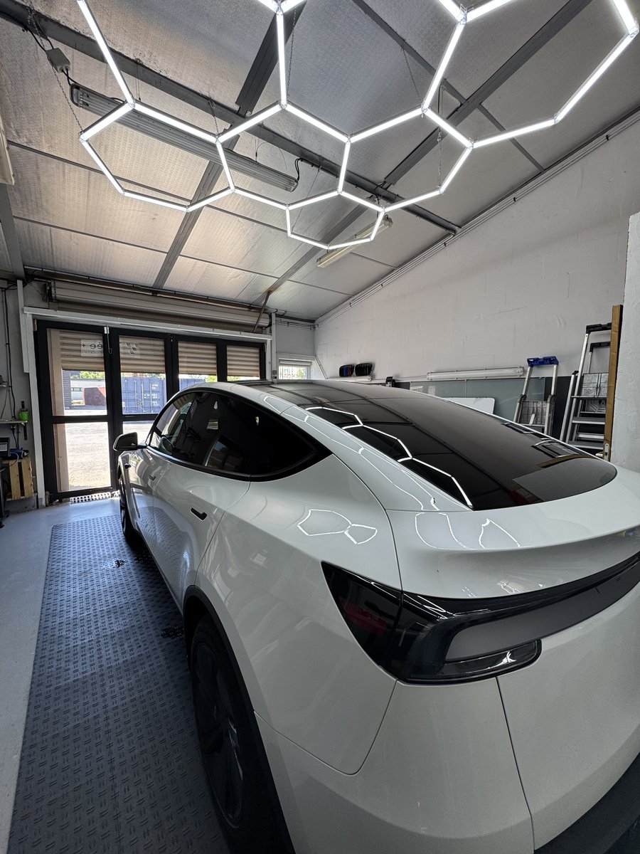 Pose film teinté automobile Pertuis — Teintée + PACA