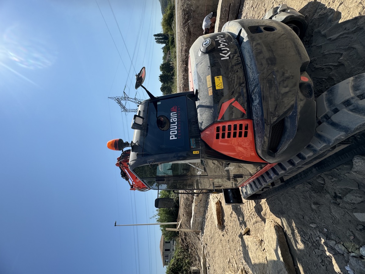 Film solaire sur cabine d'engin de chantier — Teintée + PACA