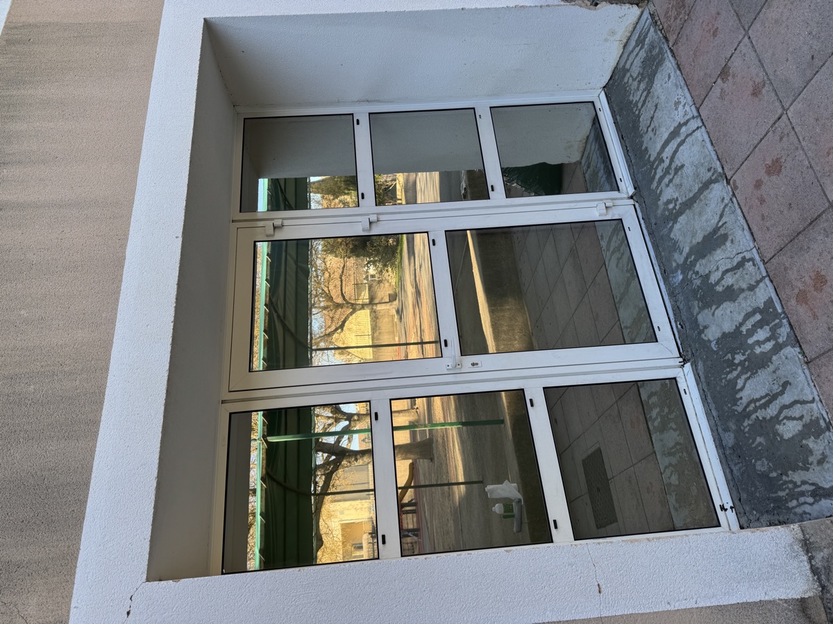 Film solaire anti-chaleur sur vitrage — chantier PACA — Teintée +