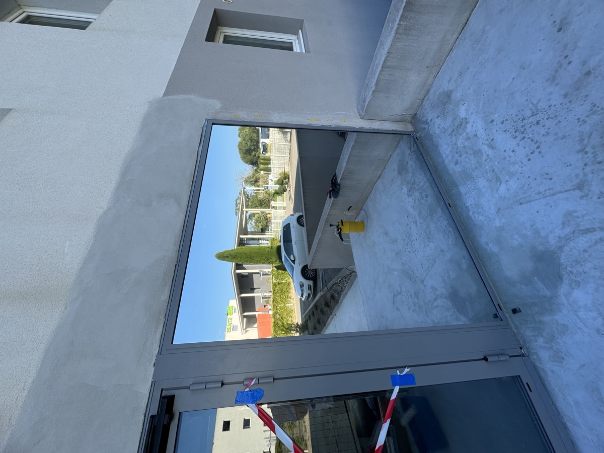 Film solaire anti-chaleur sur vitrage — chantier PACA — Teintée +