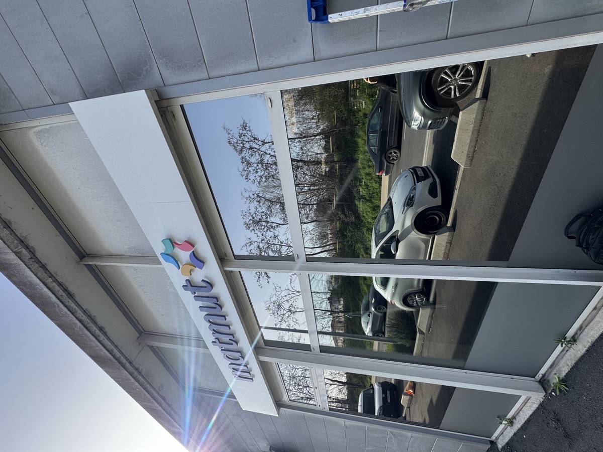 Film solaire anti-chaleur sur vitrage — chantier PACA — Teintée +