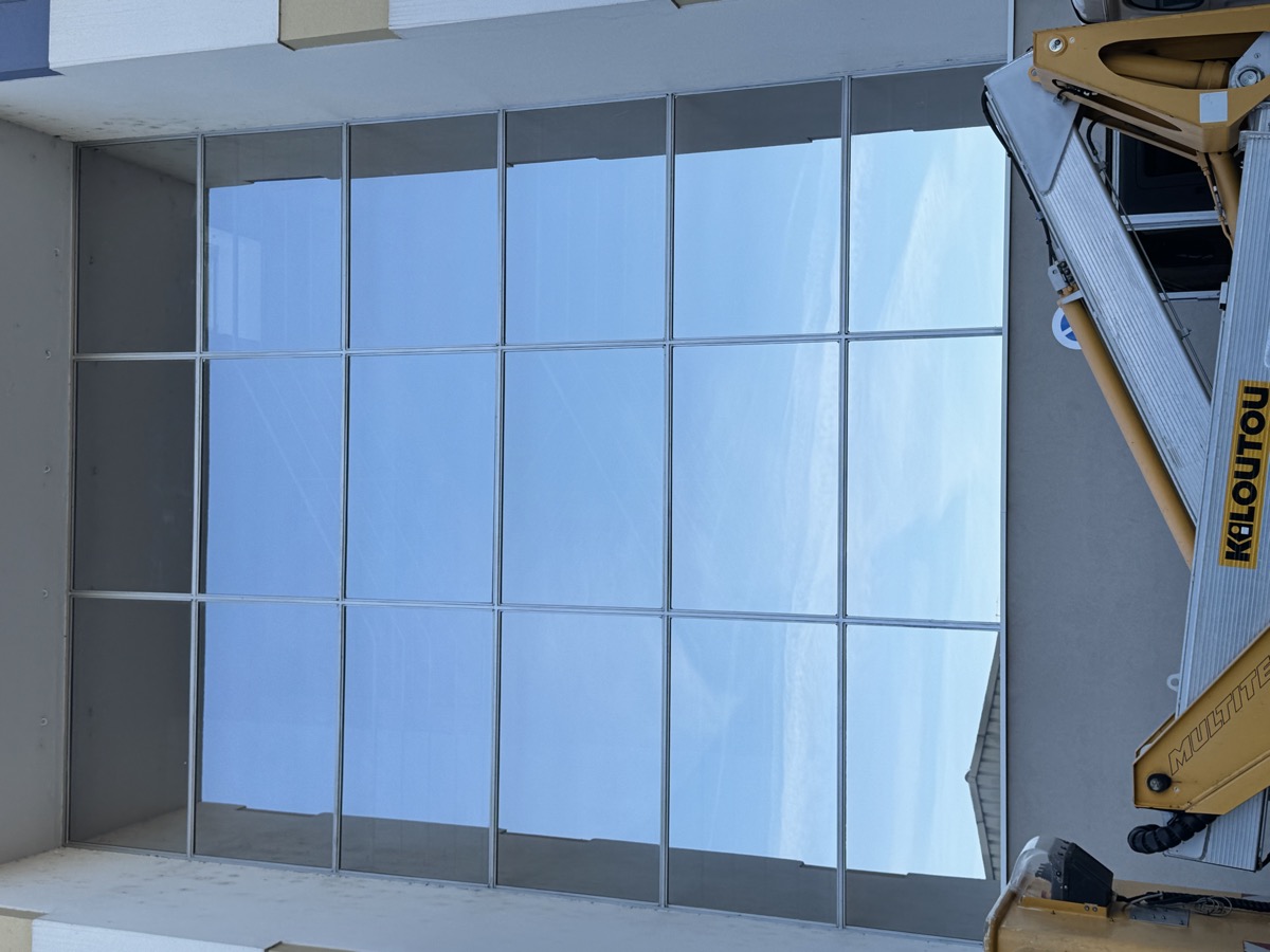 Film solaire anti-chaleur sur vitrage — chantier PACA — Teintée +