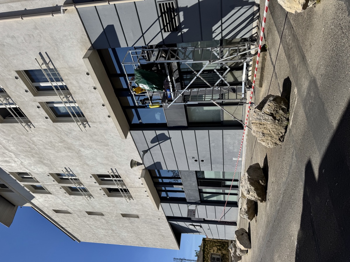 Film solaire anti-chaleur sur vitrage — chantier PACA — Teintée +