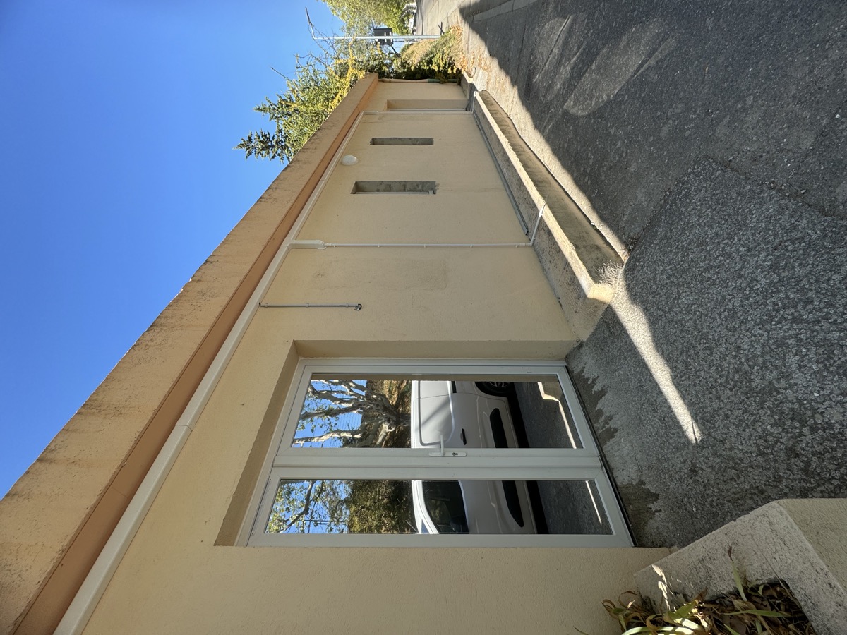 Film solaire anti-chaleur sur vitrage — chantier PACA — Teintée +