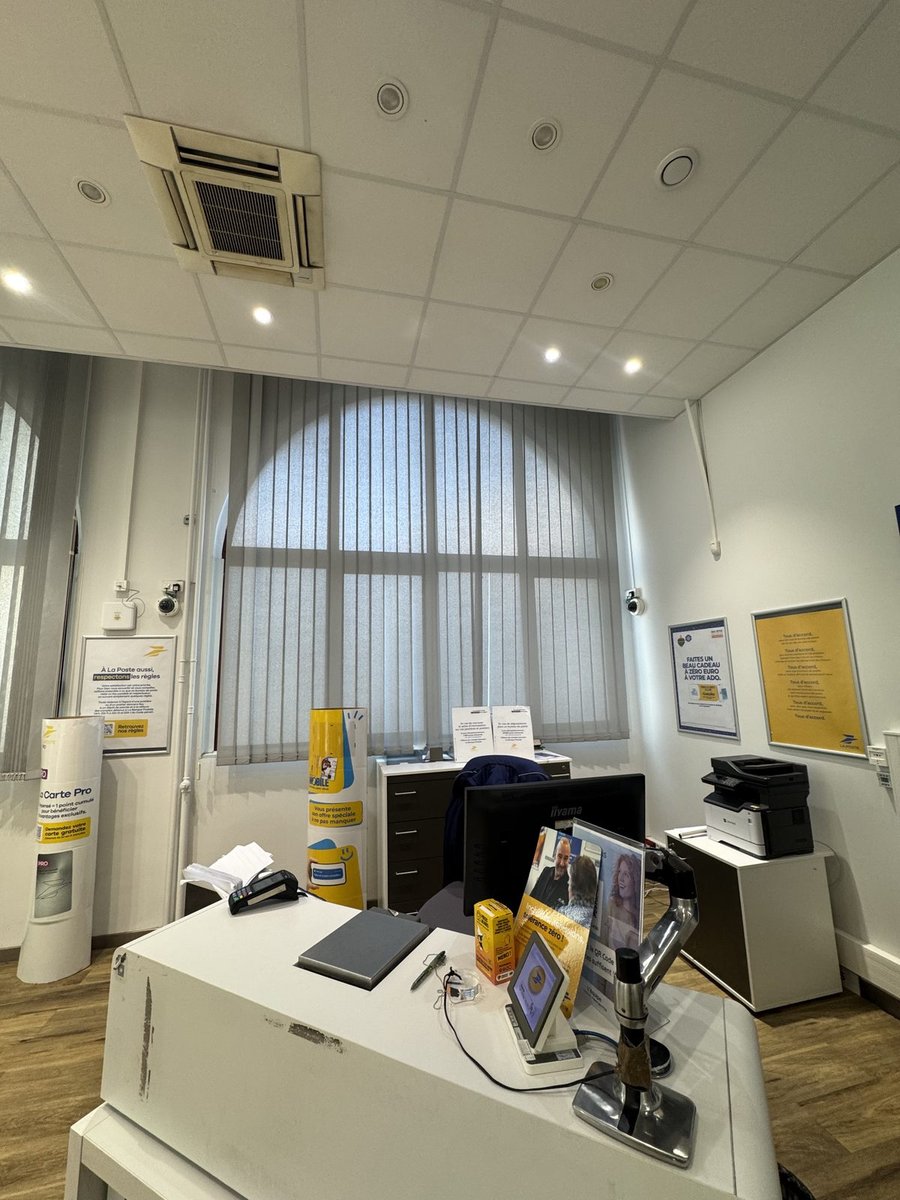 Chantier store intérieur en cours — Teintée + PACA